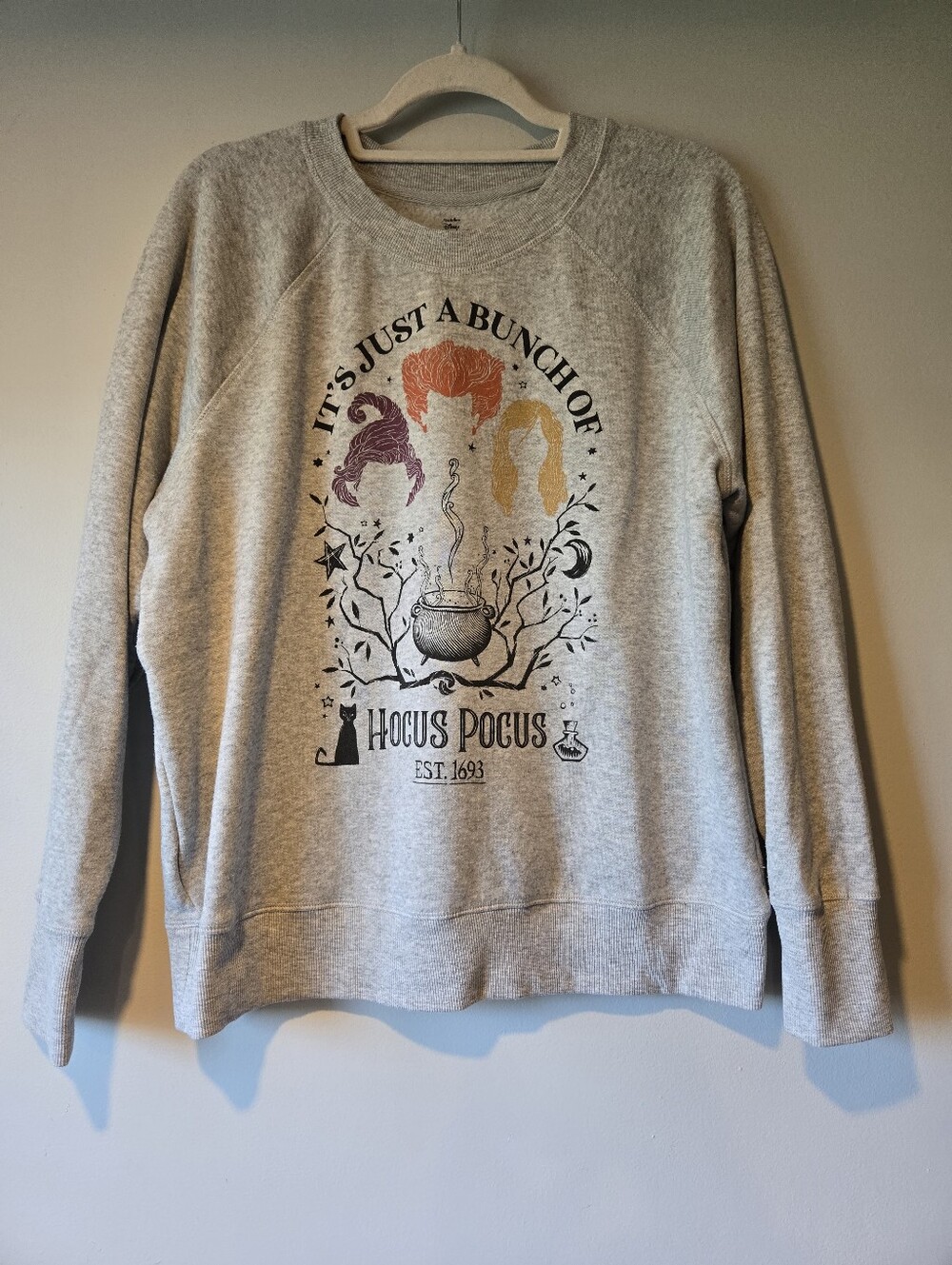 MAURICES | Gray Hocus Pocus Graphic Crewneck Sweatshirt